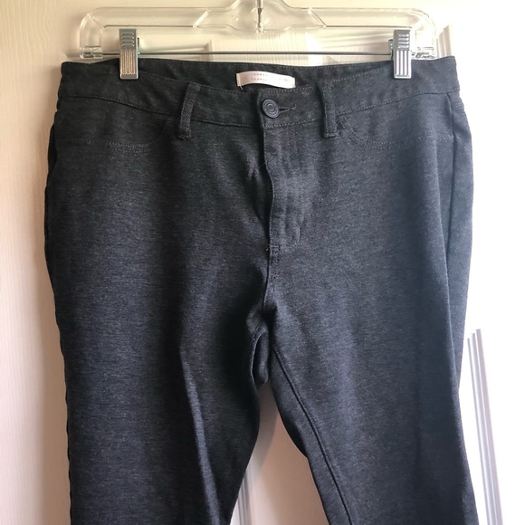 Lauren Conrad Super Skinny Large Gray Work Pants - Picture 3 of 6